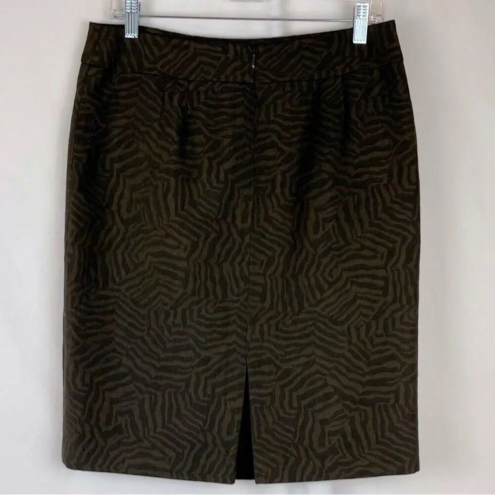 Ann Taylor Brown Textured Pencil Skirt NWOT Size 6 Academia